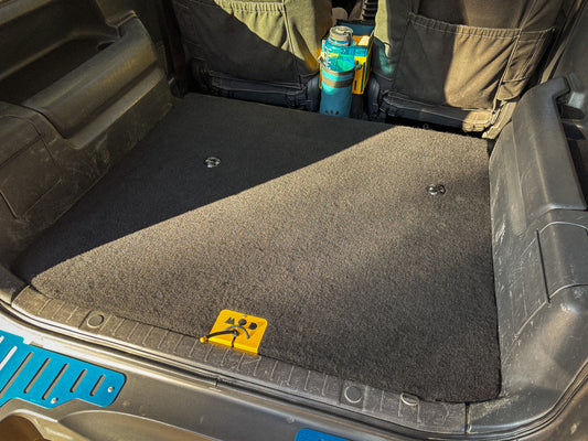 Base board installed in the back of a Suzuki Jimny 3