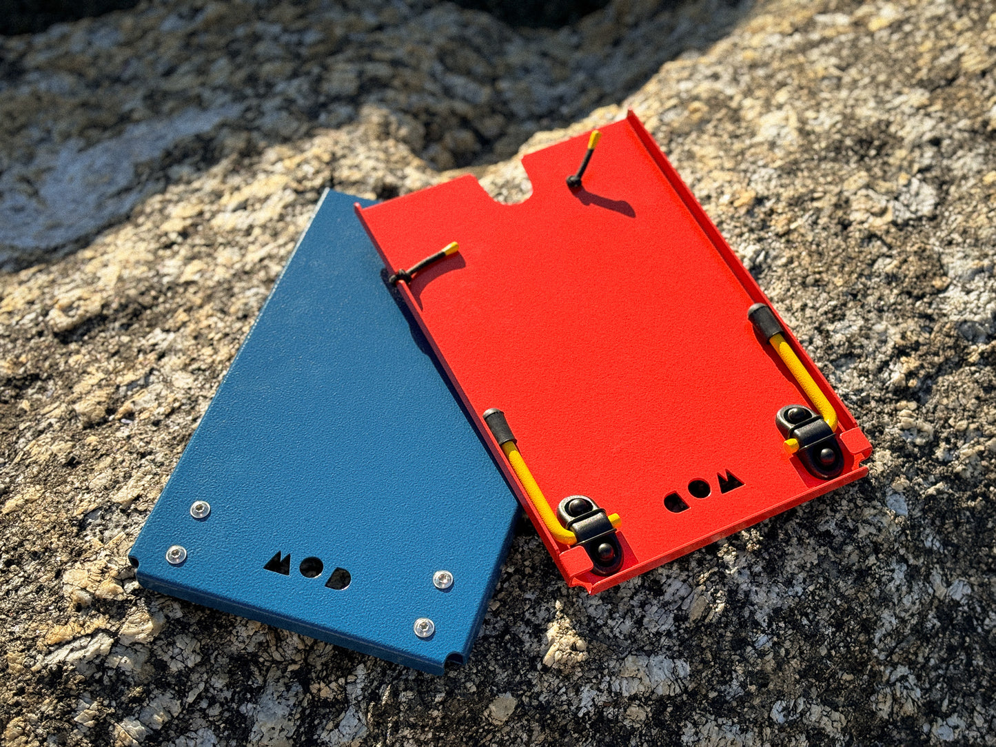 Camp Stove Table Traffic Red and Strong Blue back detail