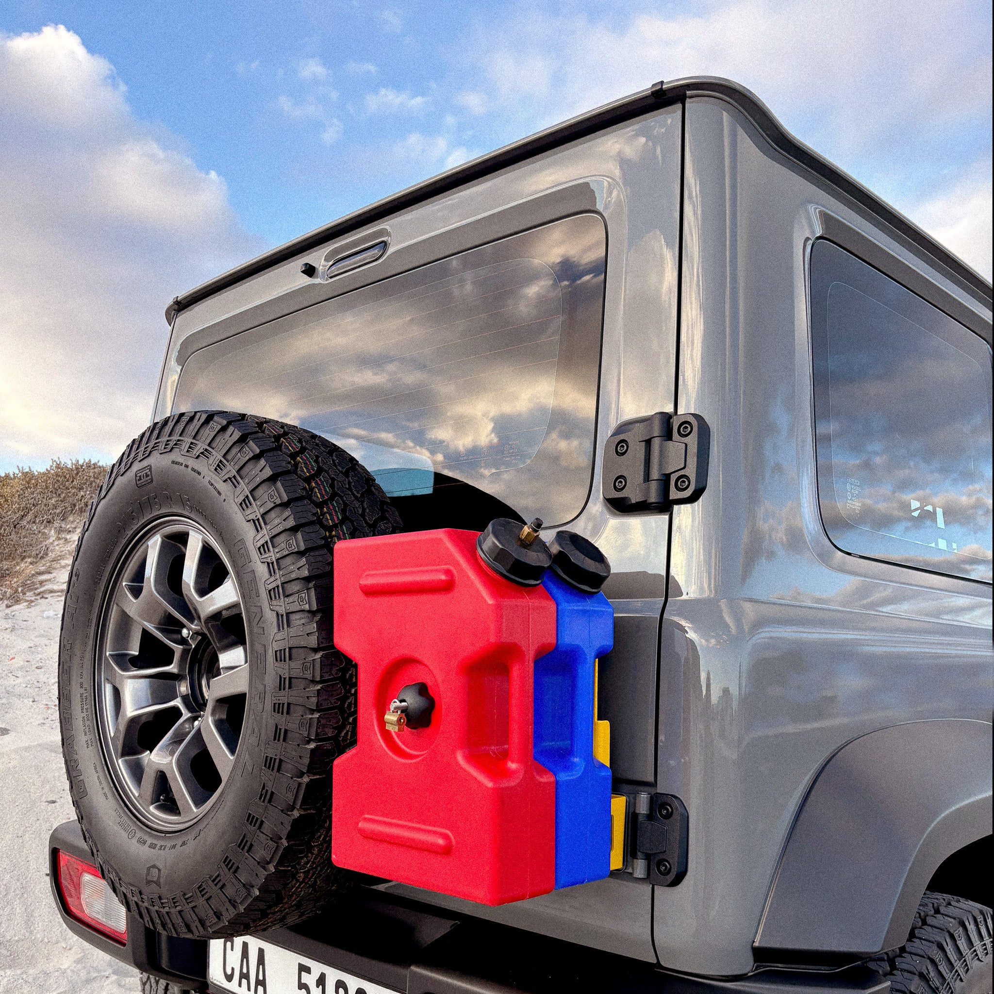 Jimny 4 Rear Door Mount showing Lock System with water and fuel tanks