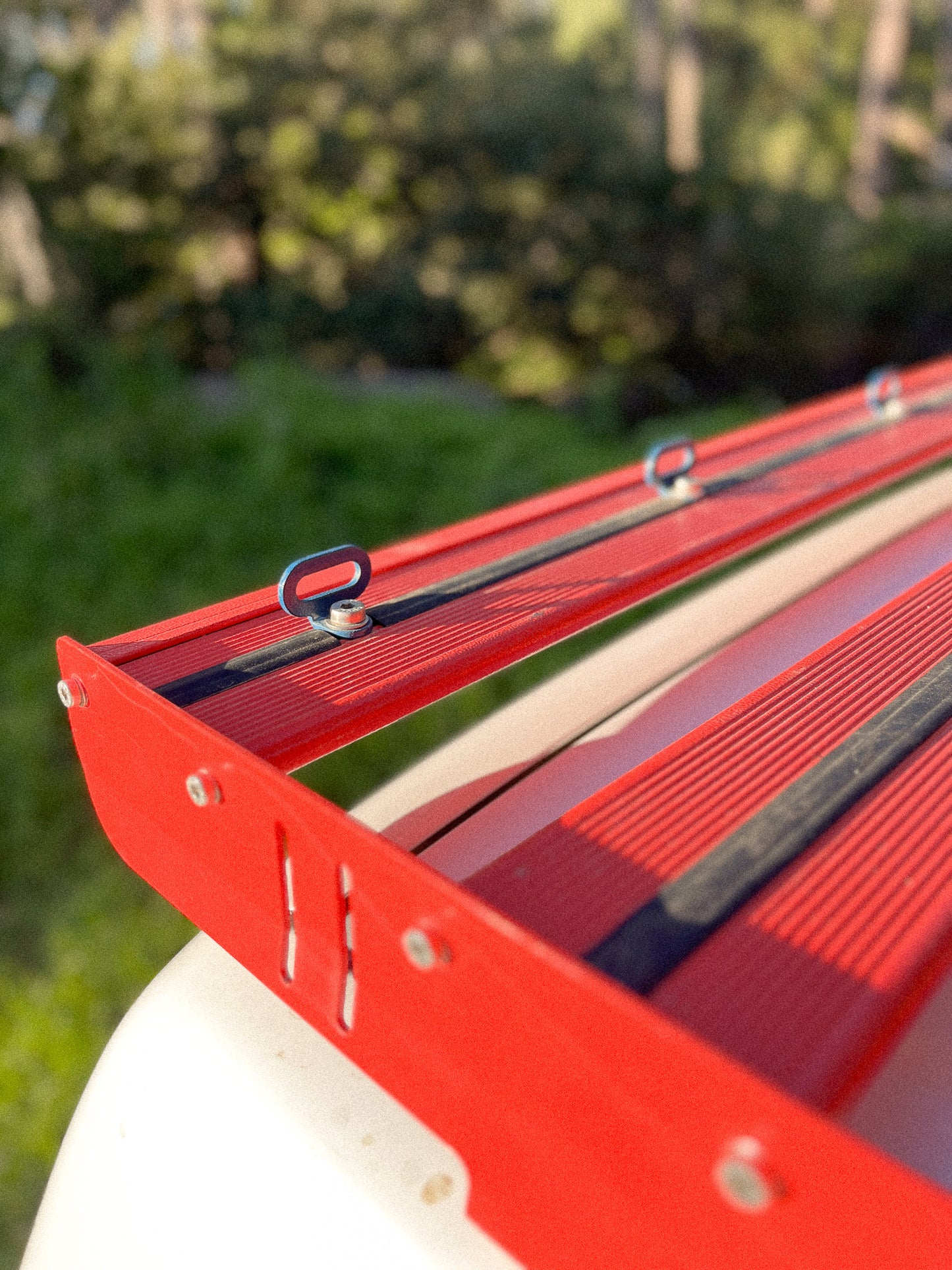 3 Lashing Point sin Blue mounted on a Jimny 3 Roof Rack