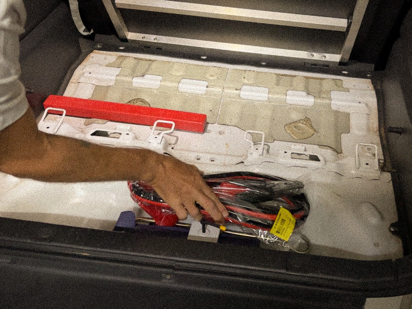 MOD Base storage area under the hinged base flat bed area in Jimny 3