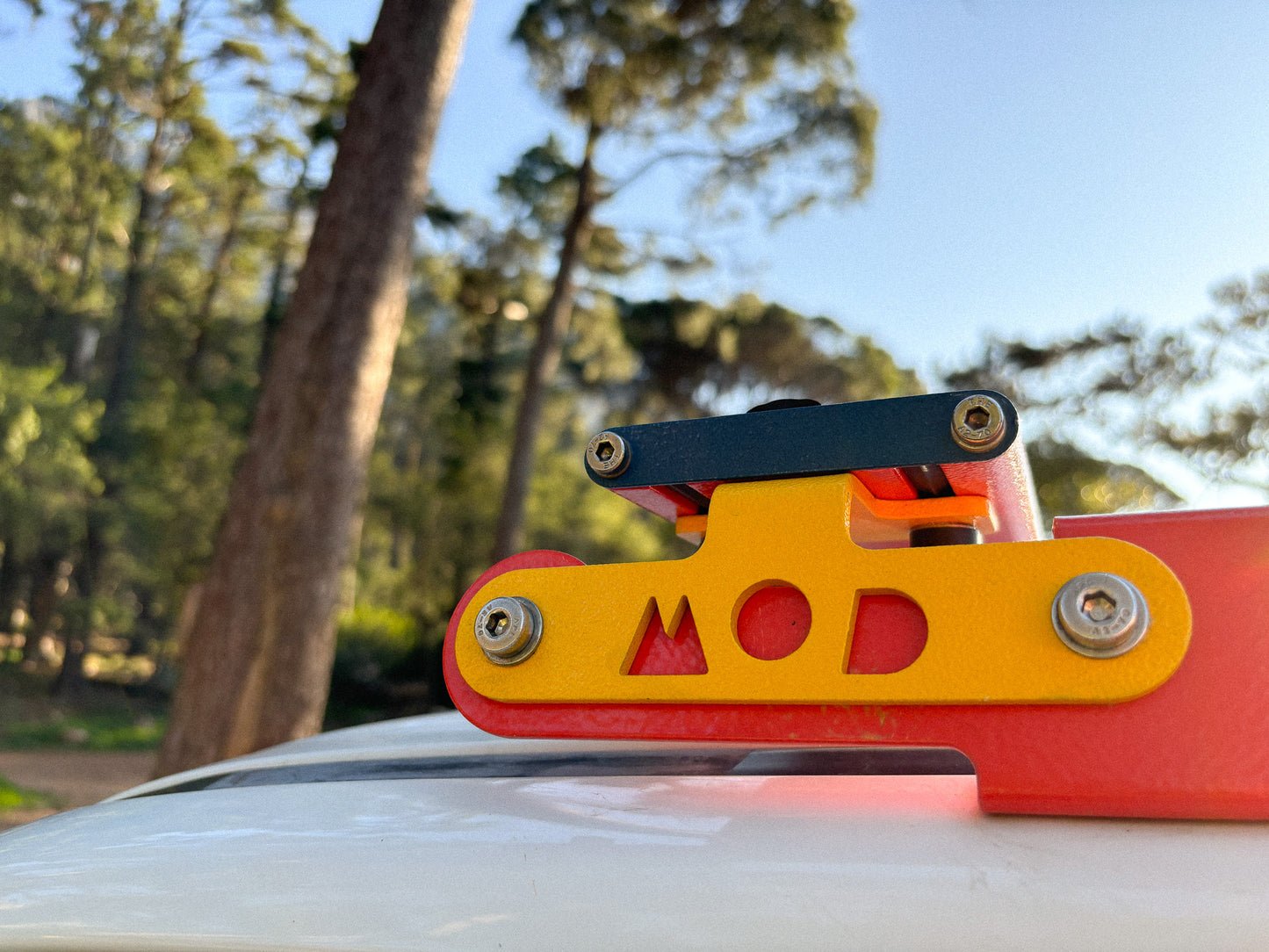 Roof Rack for Jimny 3 bracket detail of Yellow bracket