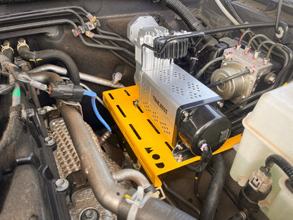 Yellow Engine Bay Mount with compressor in Jimny 4