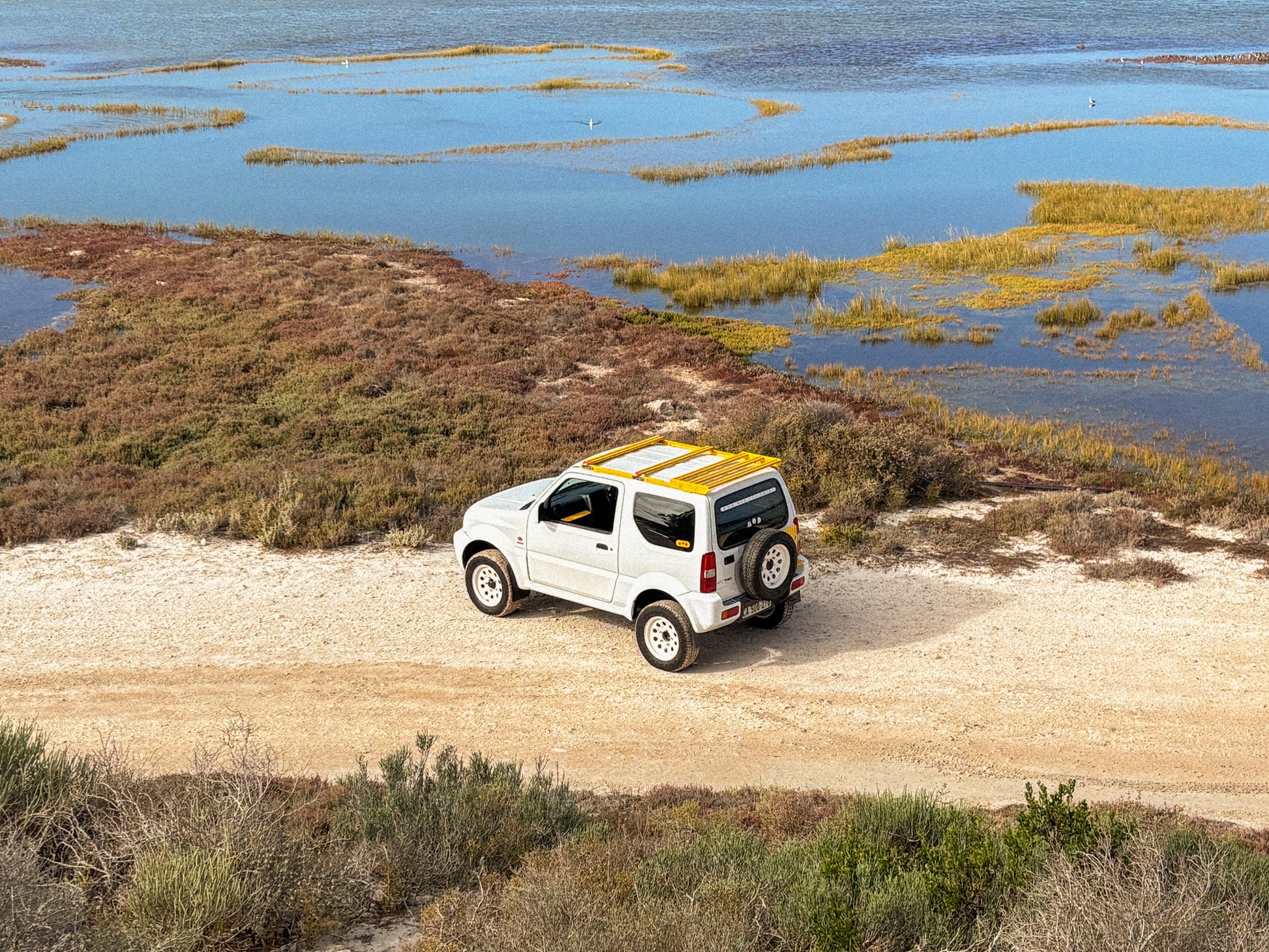 Roof Rack on Jimny 3 unpacked and view with lagoon