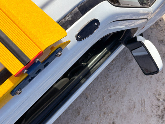 Roof Rack and Antenna Hole Cover close up on Suzuki Jimny 3